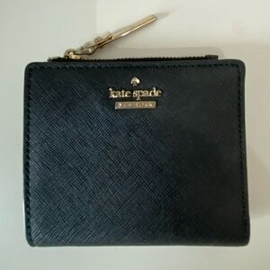 Kate spade retail wallet